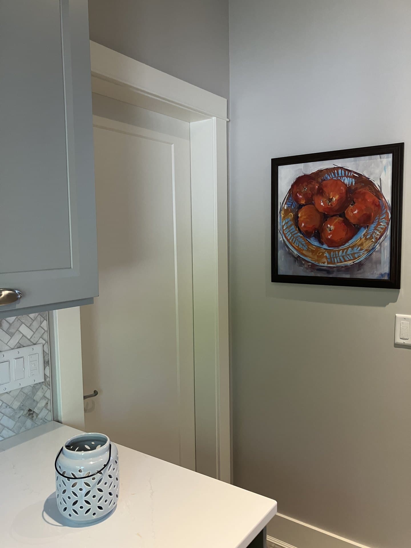 Kitchen counter detail